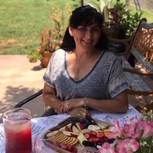 Meet your Posher, Victoria